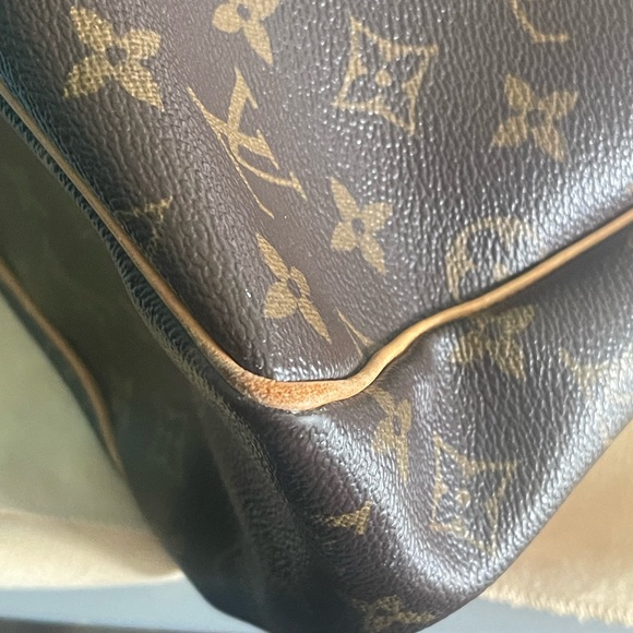 Monogram Battignolles Vertical - Picture 7 of 10